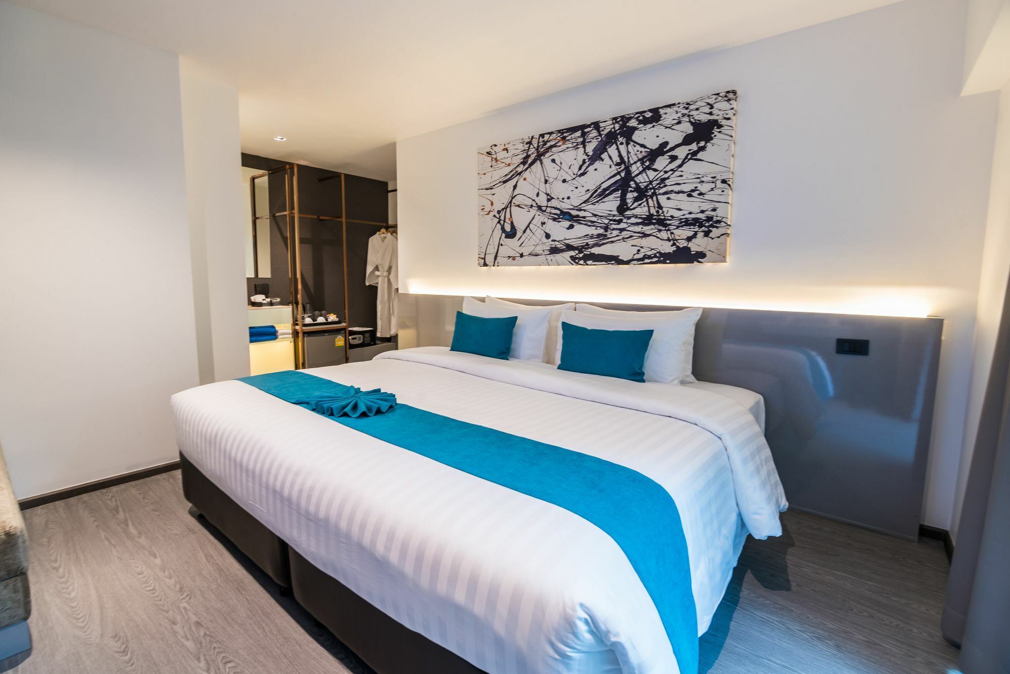 Sora Hotel Silom Bangkok Dış mekan fotoğraf